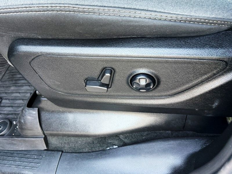 2021 Ram 1500 Big Horn photo 31