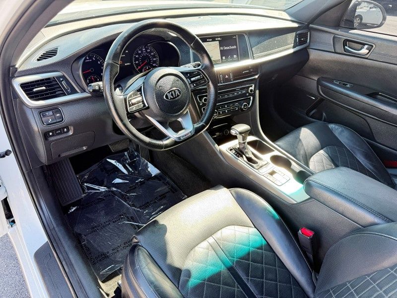 2019 Kia Optima SX Limited photo 12