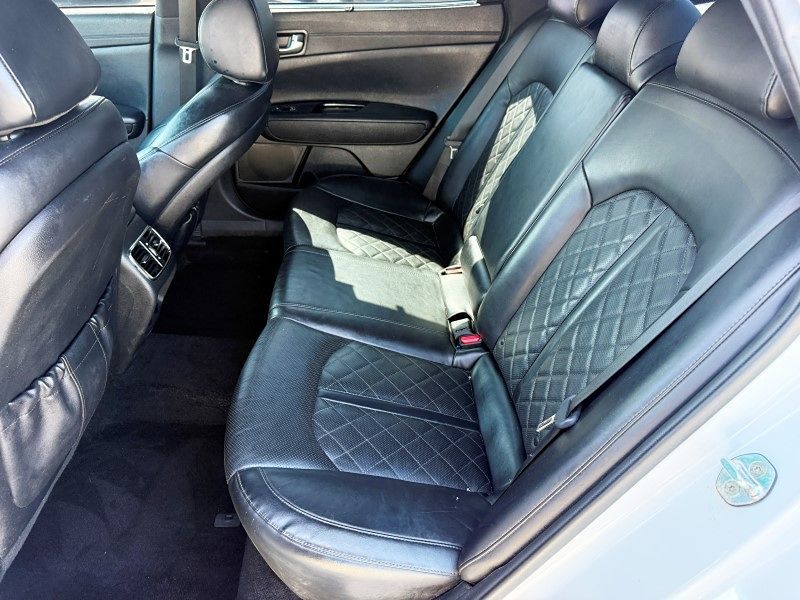 2019 Kia Optima SX Limited photo 14