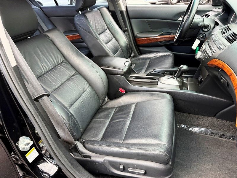 2012 Honda Accord EX-L photo 11