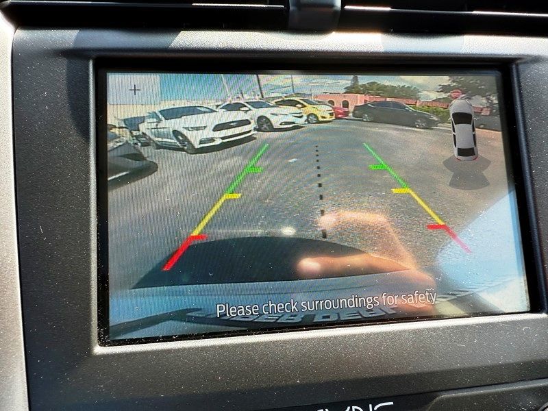 2020 Ford Fusion SEL photo 23