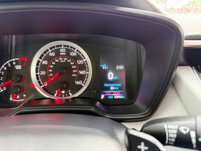 2021 Toyota Corolla SE photo 19