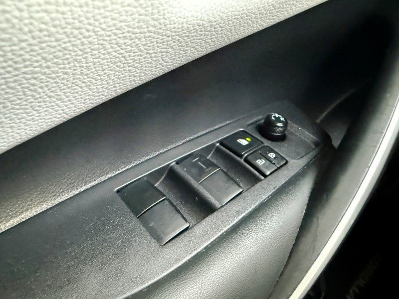 2021 Toyota Corolla SE photo 27