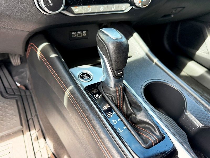 2021 Nissan Altima 2.5 SR photo 25