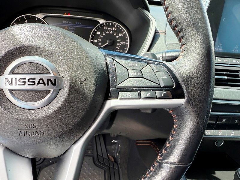 2021 Nissan Altima 2.5 SR photo 27