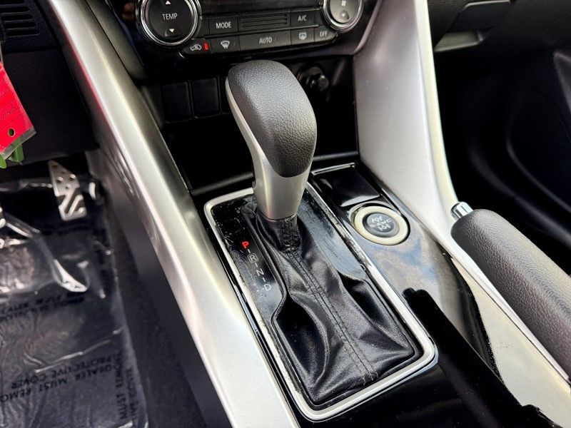 2022 Mitsubishi Eclipse Cross ES - Photo 24