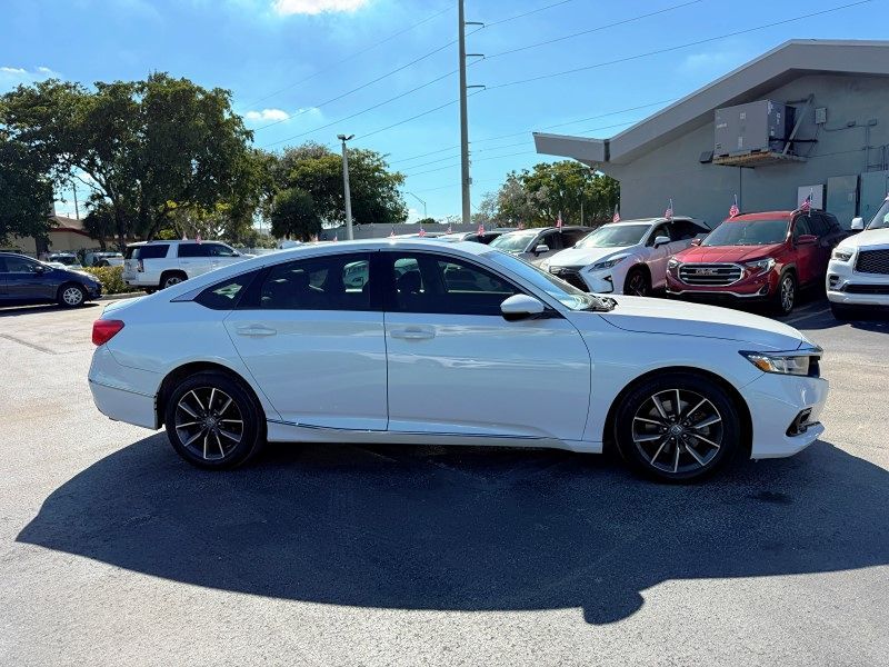 2022 Honda Accord EX-L photo 4