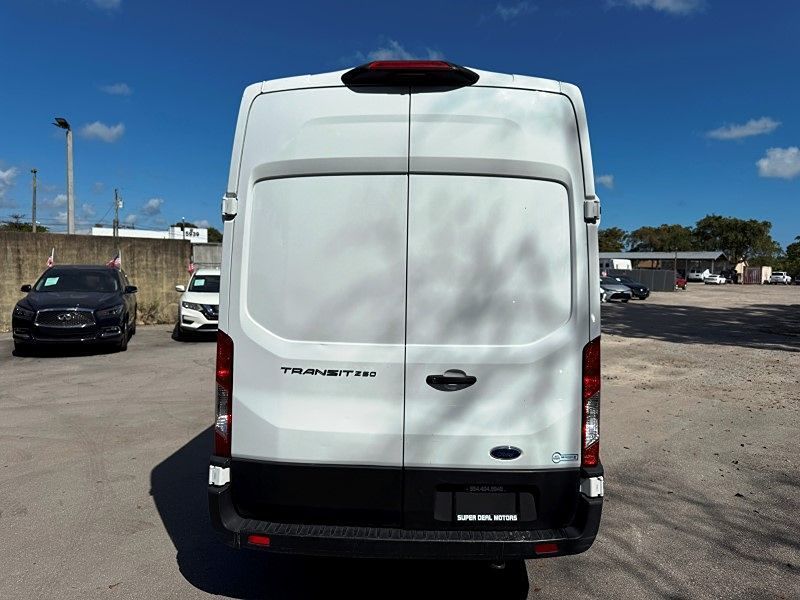 2024 Ford Transit Cargo Van photo 4