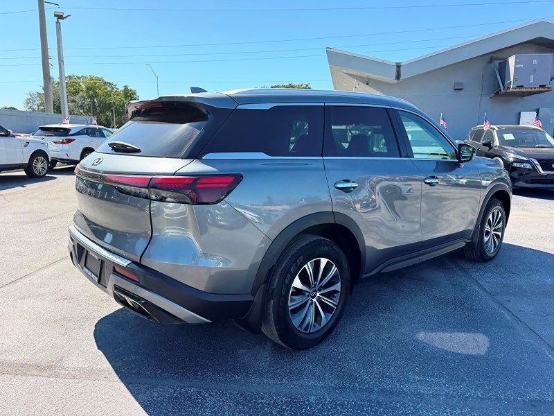 2023 INFINITI QX60 LUXE - Photo 5