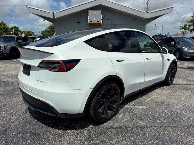2021 Tesla Model Y Long Range - Photo 5