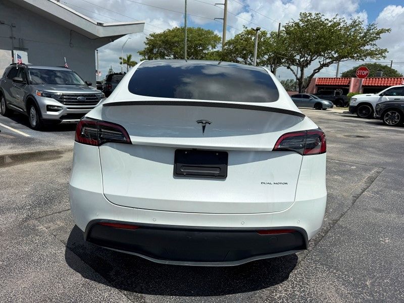 2021 Tesla Model Y Long Range - Photo 6