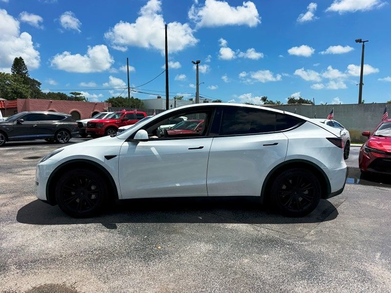 2021 Tesla Model Y Long Range - Photo 8