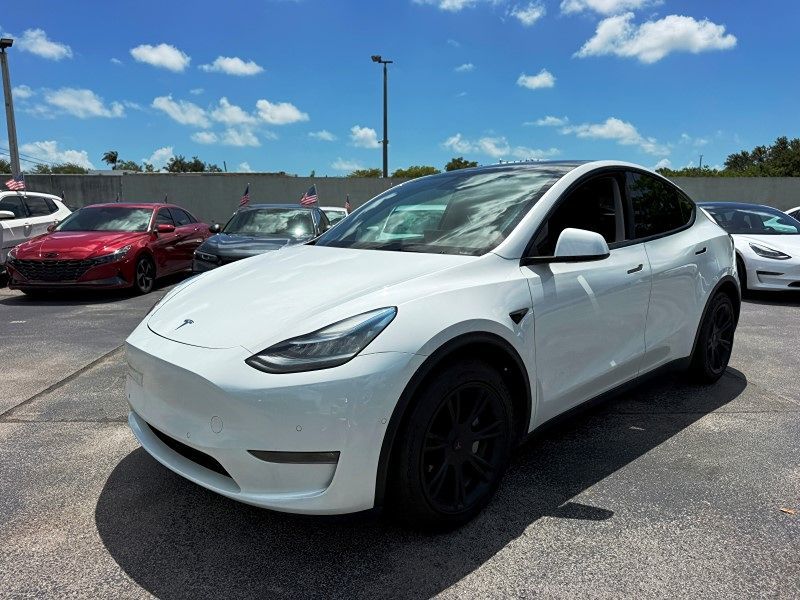 2021 Tesla Model Y Long Range - Photo 9
