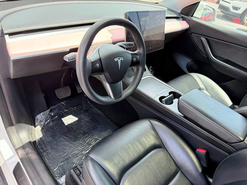 2021 Tesla Model Y Long Range - Photo 12
