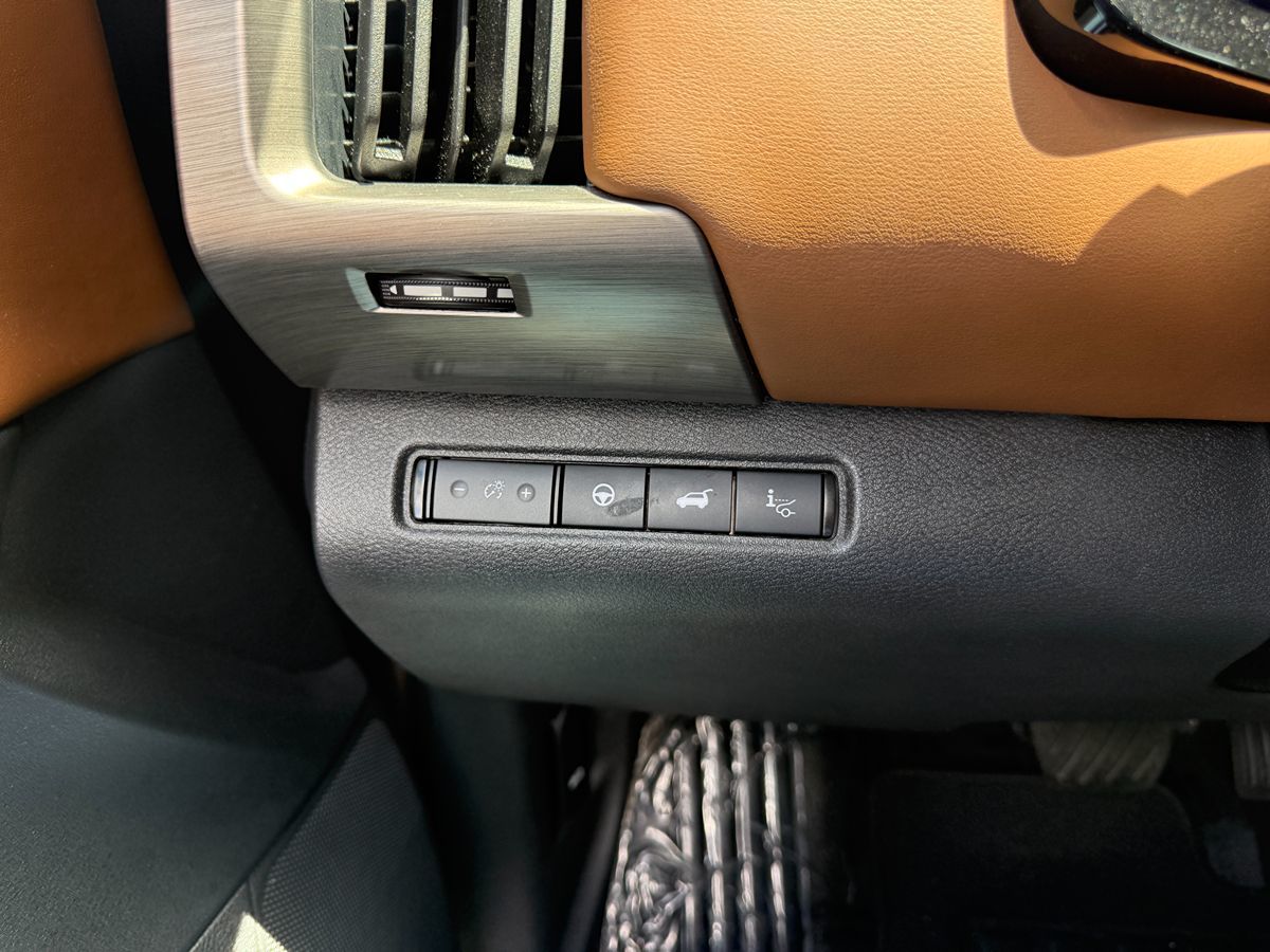 2025 Nissan Pathfinder - $32,877