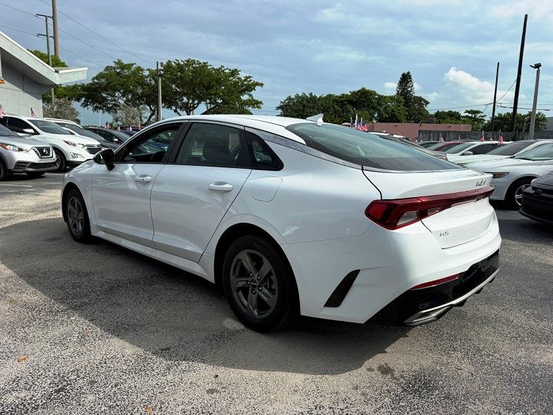 2023 Kia K5 - $10,988