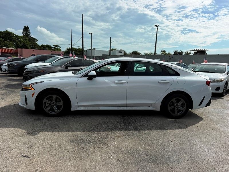 2023 Kia K5 - $10,988