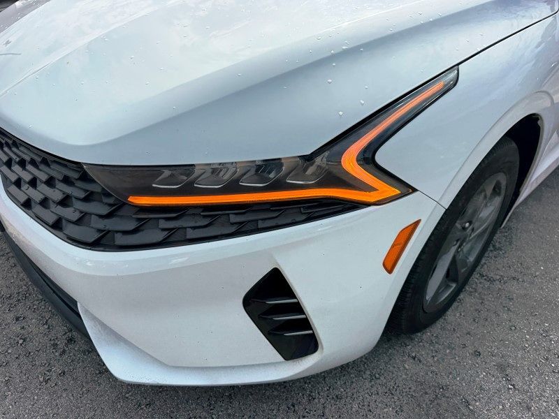 2023 Kia K5 - $10,988