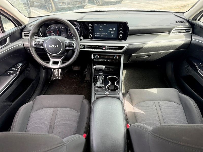 2023 Kia K5 - $10,988