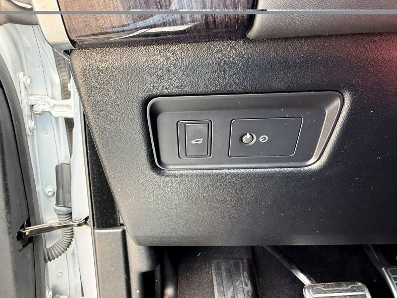 2019 LAND ROVER Range Rover Sport - $25,988