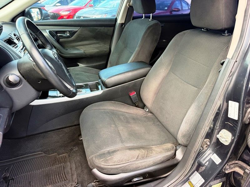 2014 Nissan Altima - $4,788