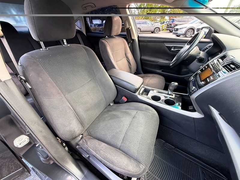 2014 Nissan Altima - $4,788
