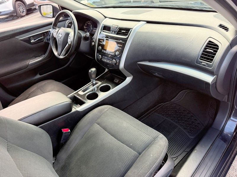 2014 Nissan Altima - $4,788