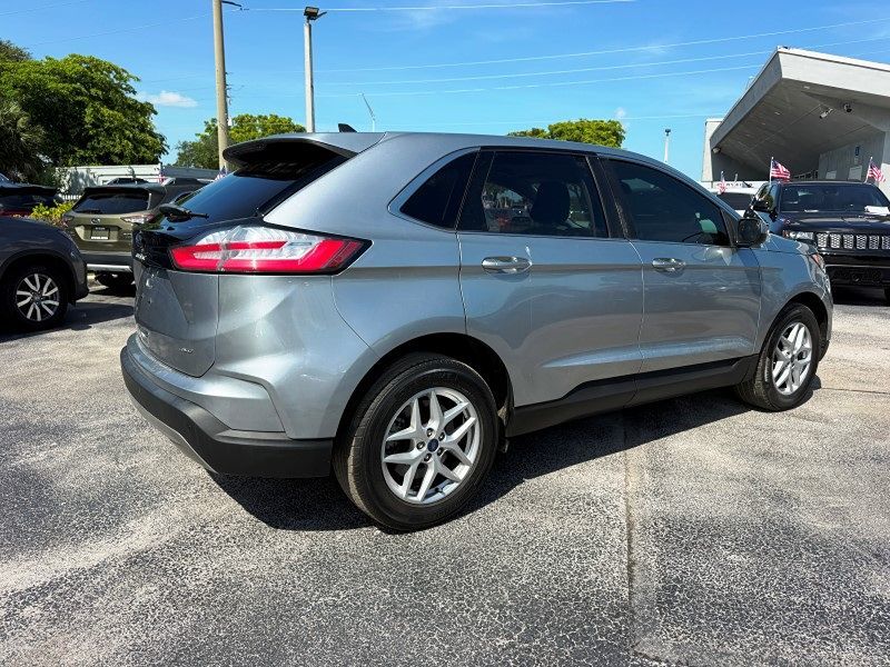 2022 Ford Edge