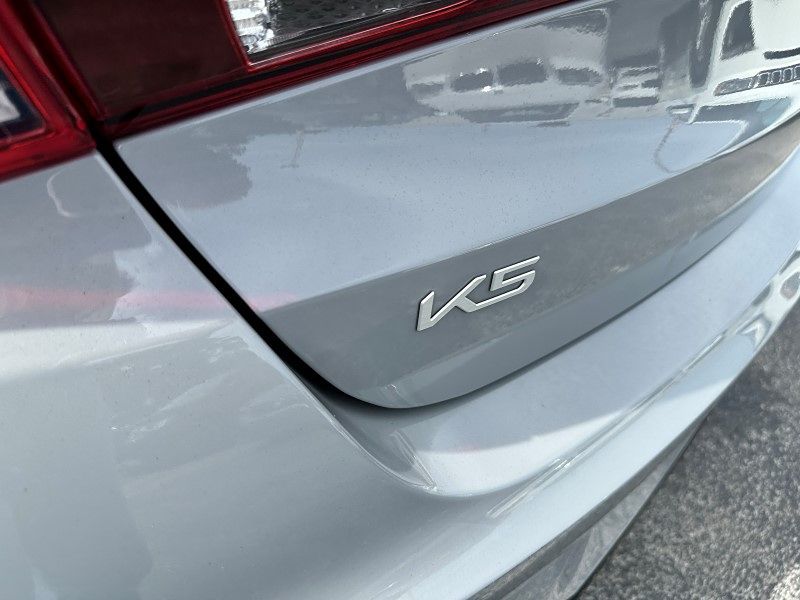 2023 Kia K5 - $19,988