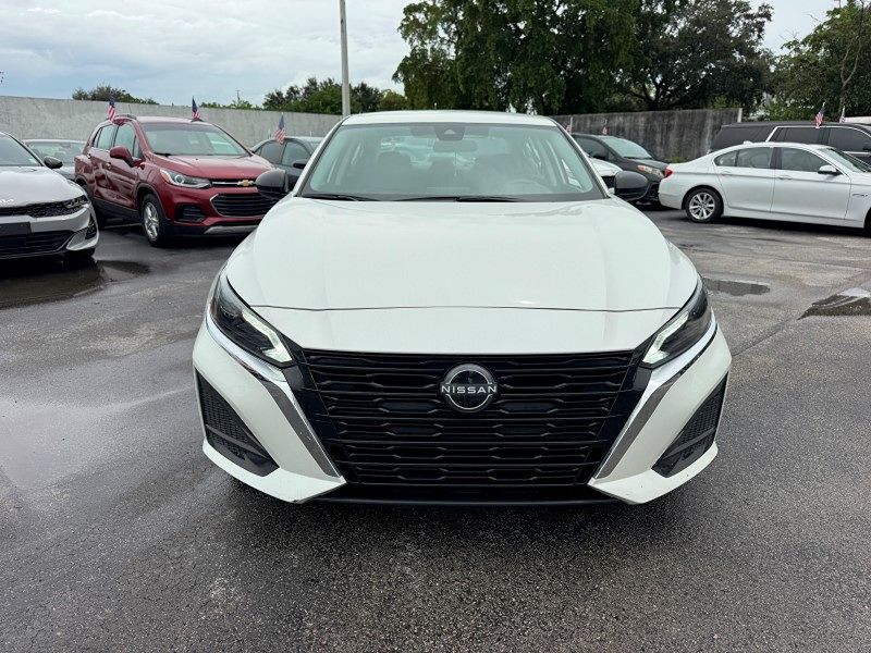 2024 Nissan Altima - $16,986