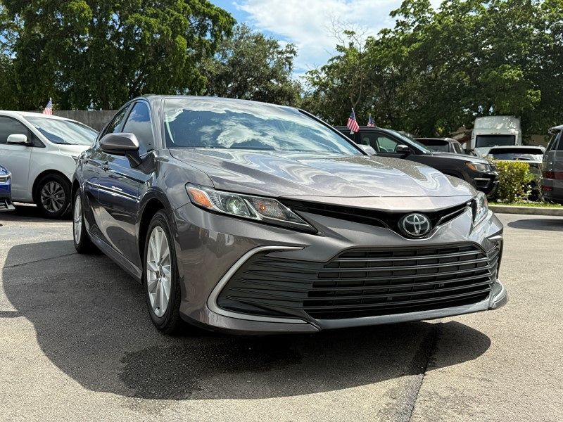 2023 Toyota Camry - $19,886