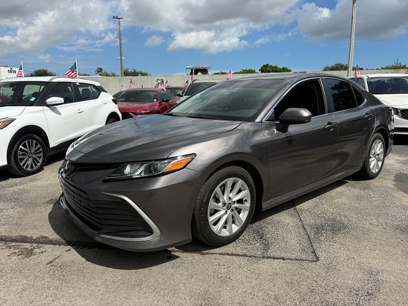 2023 Toyota Camry - $19,886