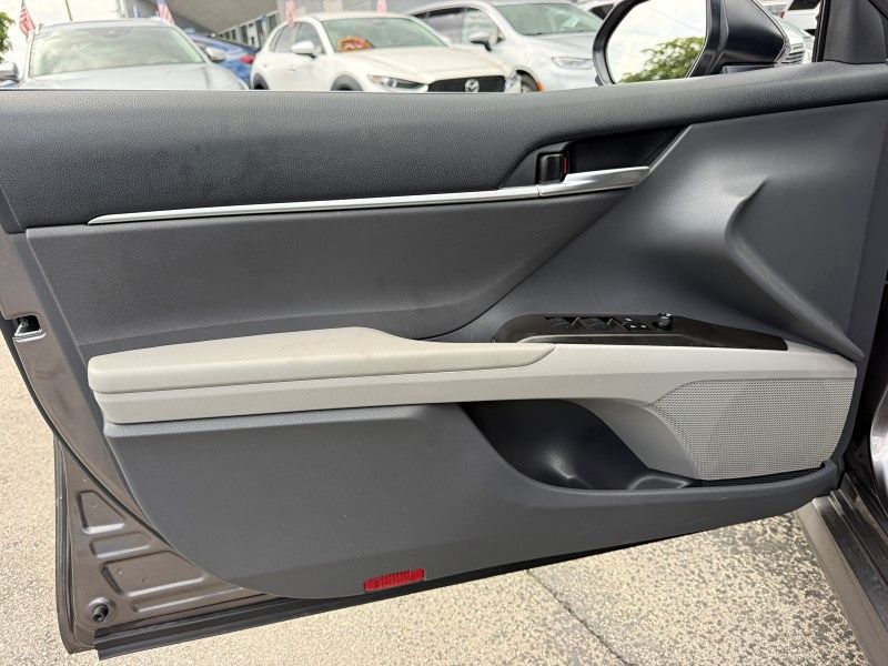 2023 Toyota Camry - $19,886