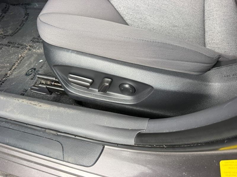 2023 Toyota Camry - $19,886