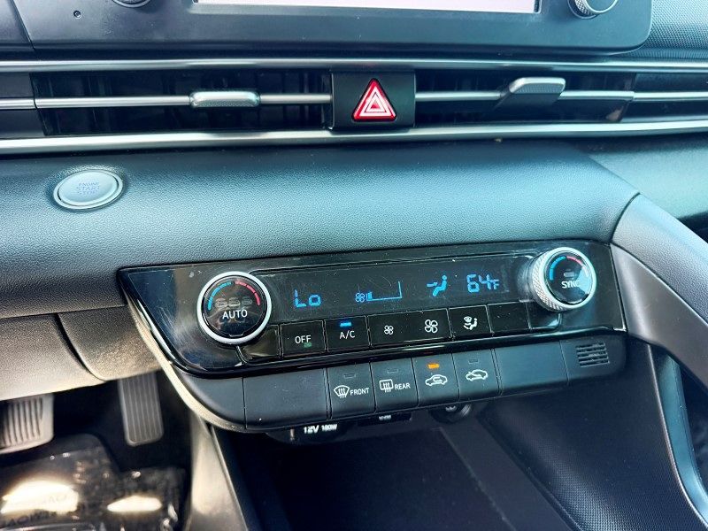 2022 Hyundai Elantra - $14,894