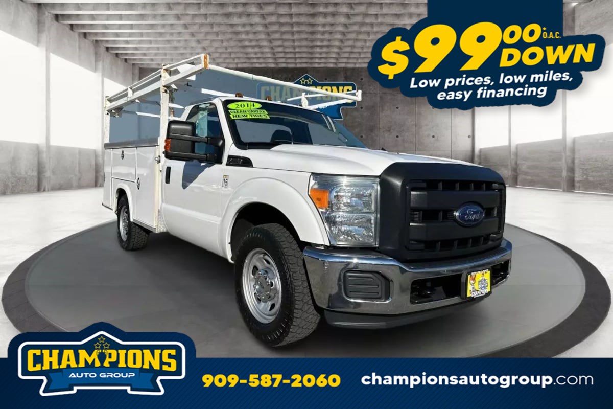 2014 Ford Super Duty F-350 SRW XL