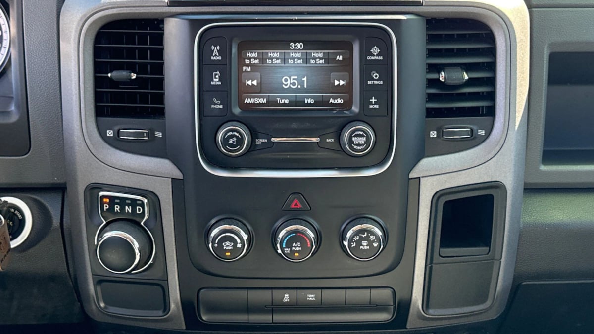 2018 RAM Ram 1500 Pickup Express - Photo 14