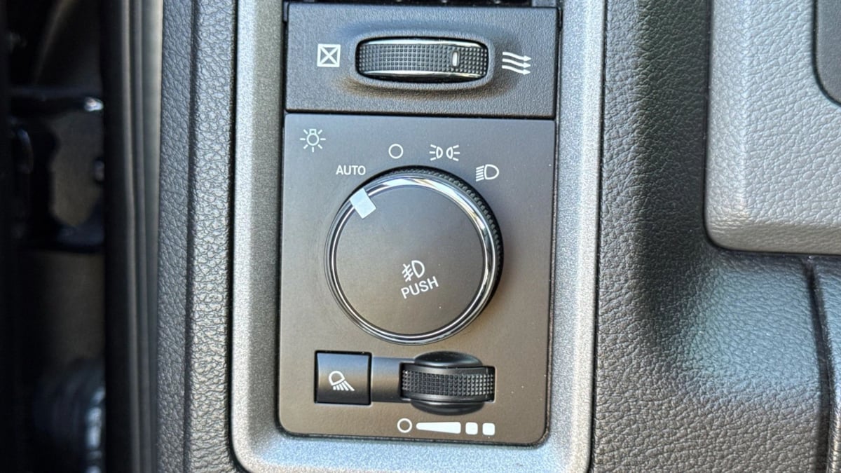 2018 RAM Ram 1500 Pickup Express - Photo 19