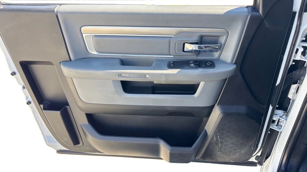 2020 RAM Ram 1500 Classic Tradesman - Photo 18