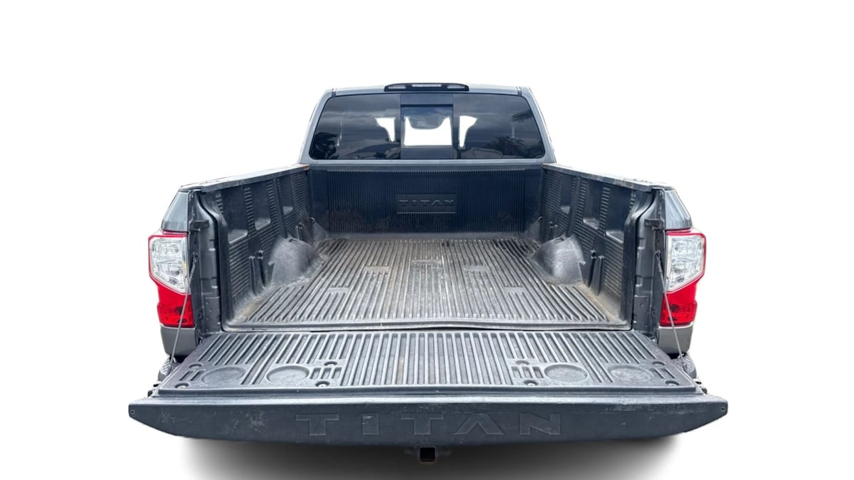 2018 Nissan Titan SV - Photo 13