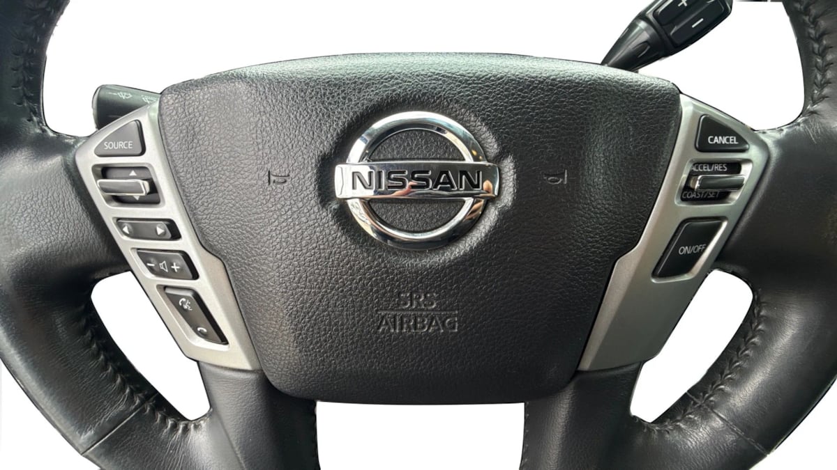 2018 Nissan Titan SV - Photo 18