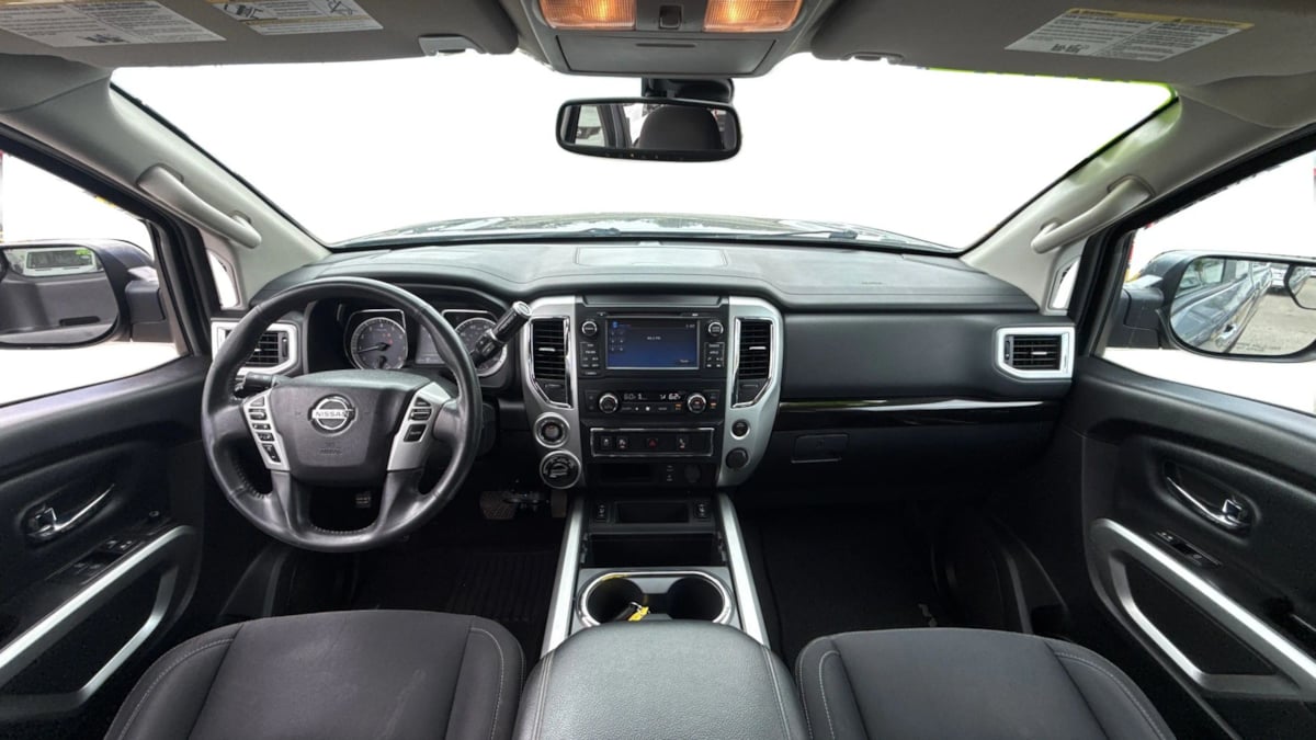 2018 Nissan Titan SV - Photo 26