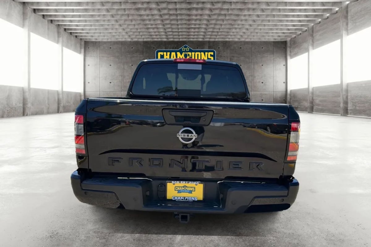 Nissan Frontier photo 4