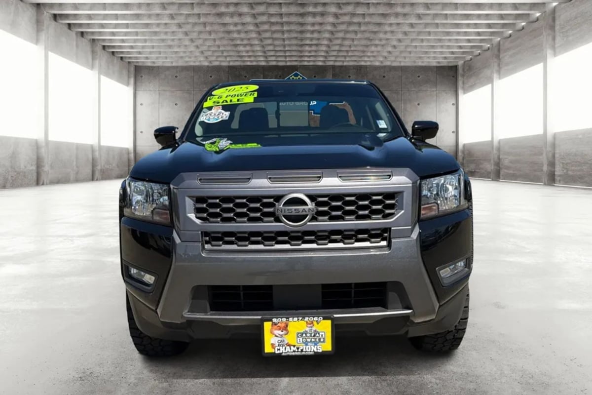 Nissan Frontier photo 7