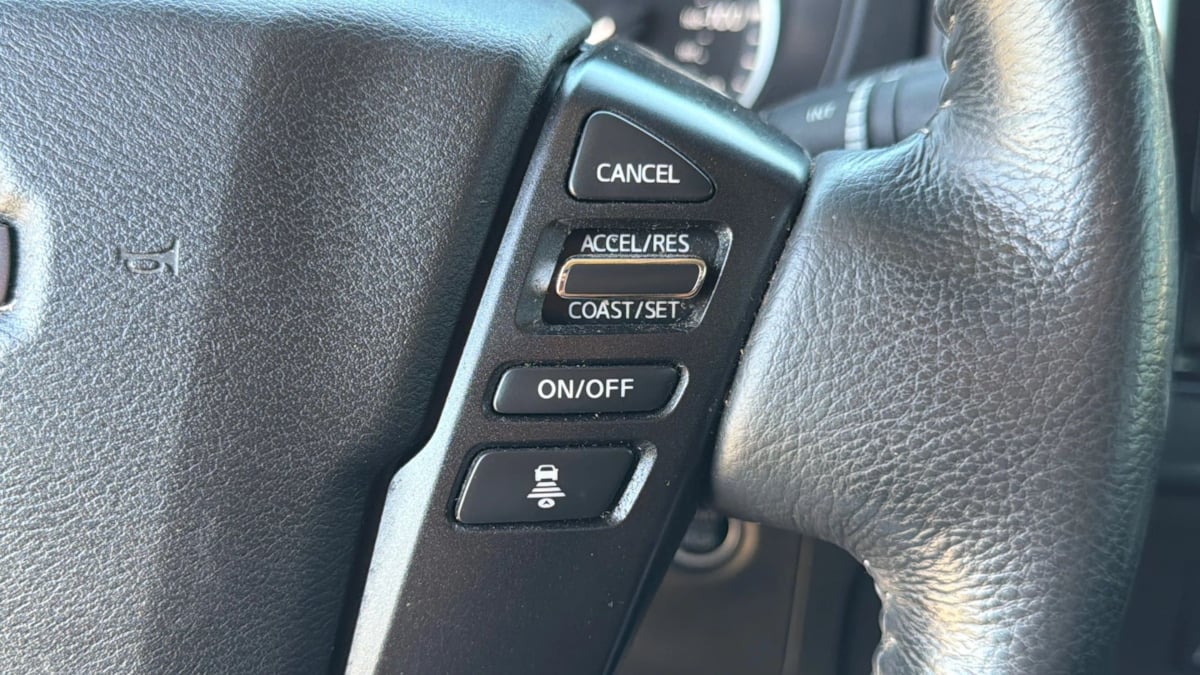 2025 Nissan Frontier SV - Photo 31