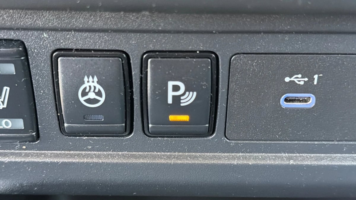 Nissan Frontier photo 32