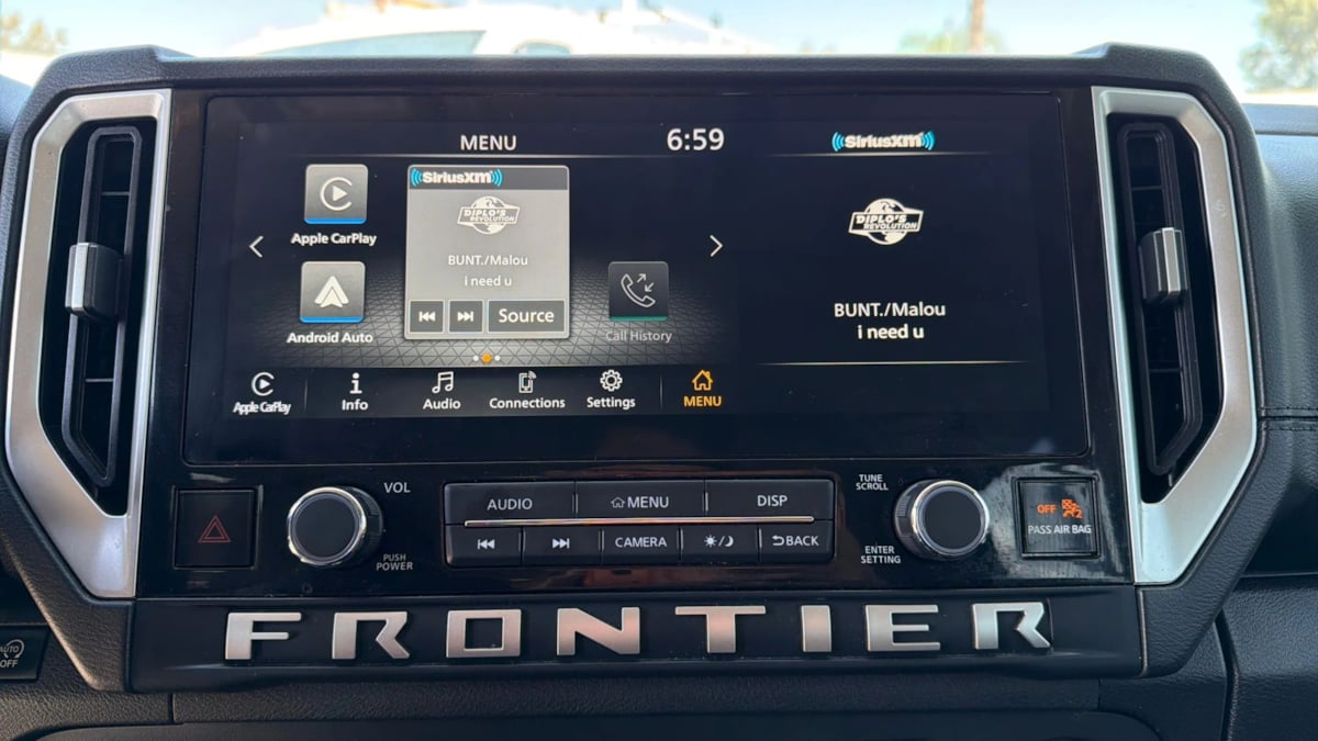 Nissan Frontier photo 41