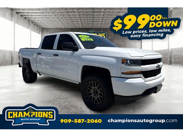 Summit White 2018 Chevrolet Silverado 1500 Pickup Truck Four-Wheel Drive Automatic