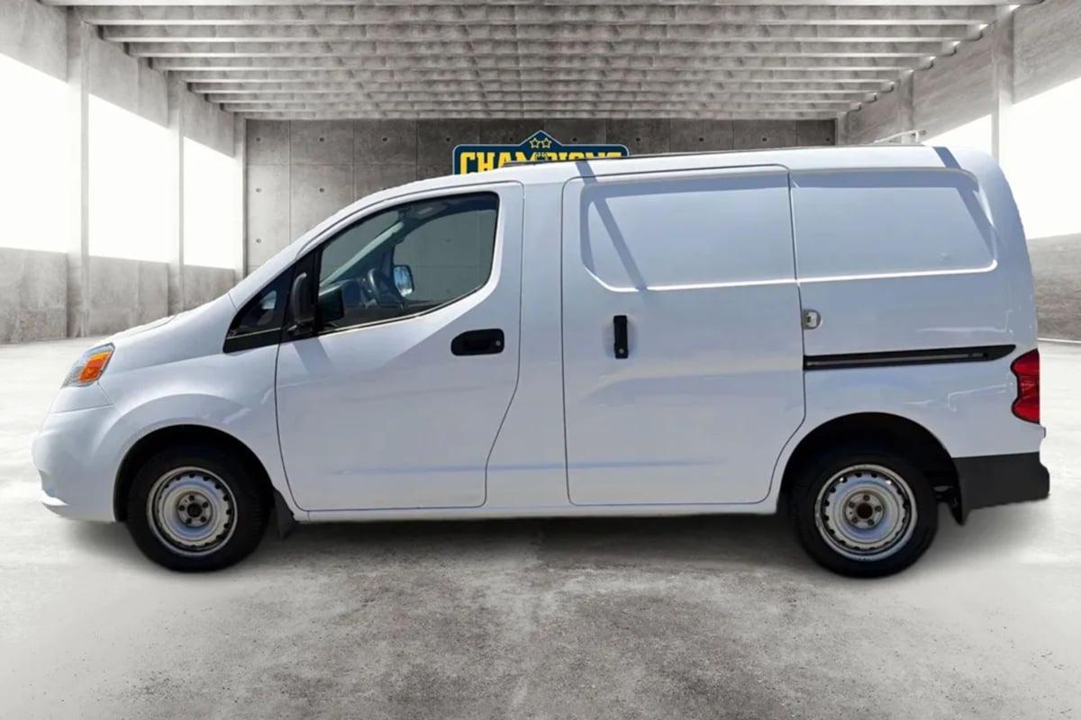 Nissan NV200 photo 6