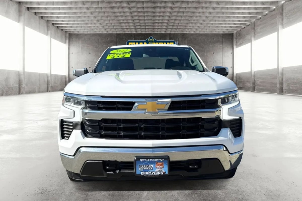 Chevrolet Silverado photo 7